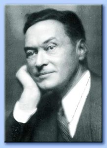 Tweetspeak Poetry How to Write a Poetry Review - Walter Lippmann (1889-1974)