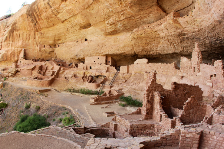 Long House at Mesa Verde National Park ColoradoLong House at Mesa Verde National Park Colorado