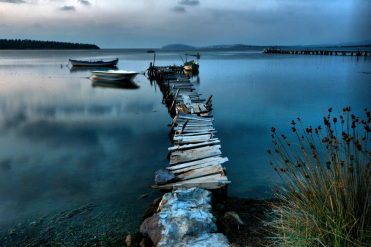 Rickety pier into lake - William Wordsworth and the Language of the Common Man