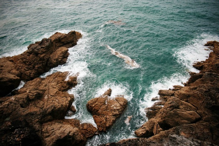 Rocky sea for Lord of the Flies poem