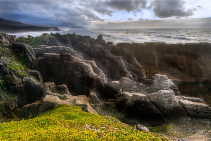 Pancake rocks Punakaiki New Zealand Six-room poetry