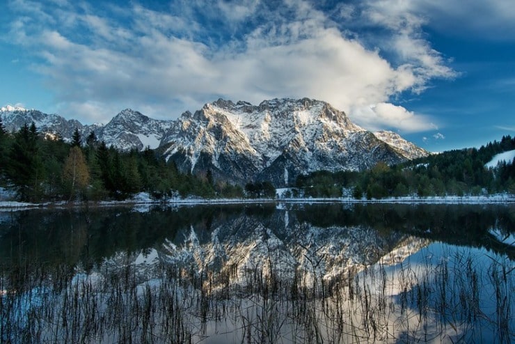 Snowy Mountain Grybausaks Tolkien